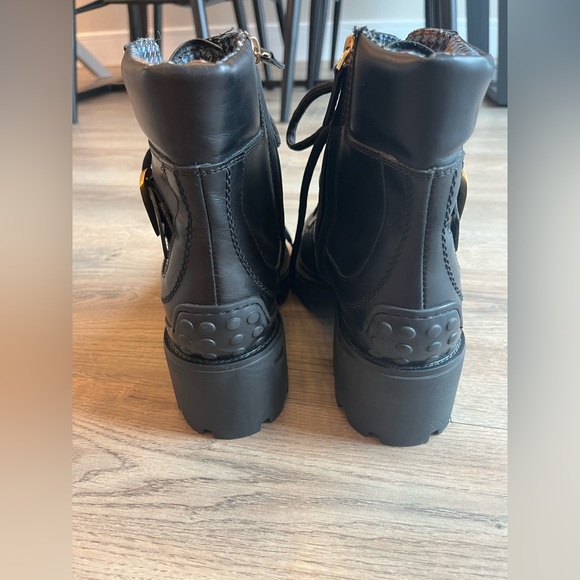 TOD’S Ankle Boots - Picture 8 of 15